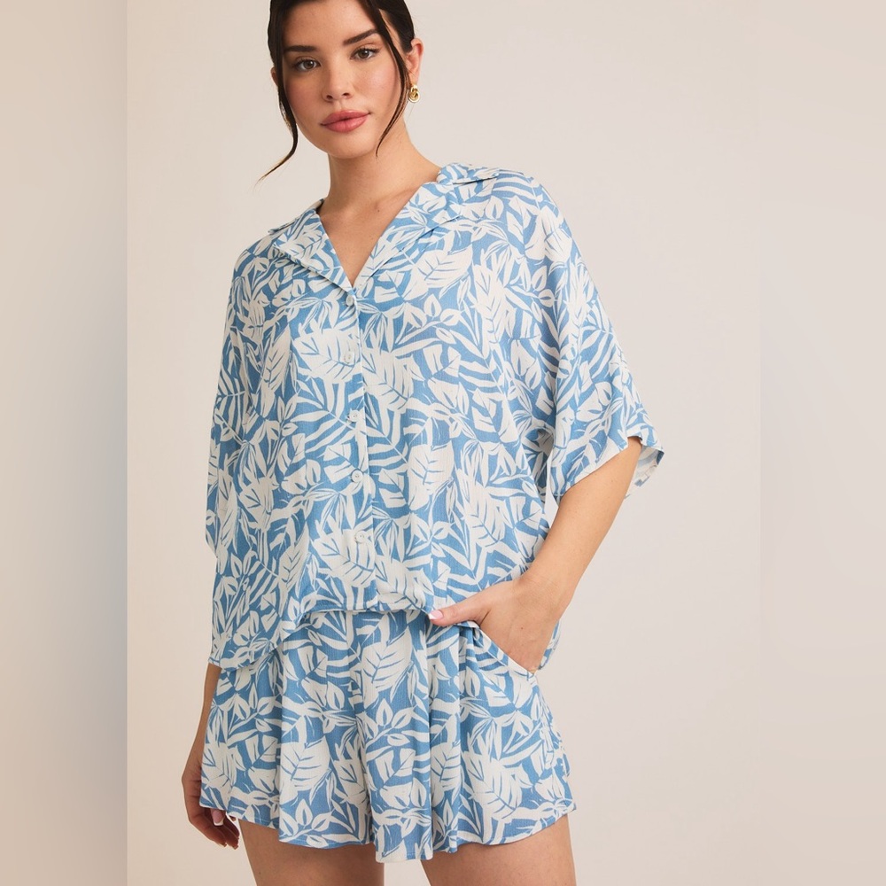 Blue and White Leaf Print Short Set